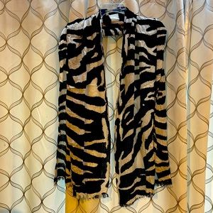 Gorgeous lightweight zebra print scarf